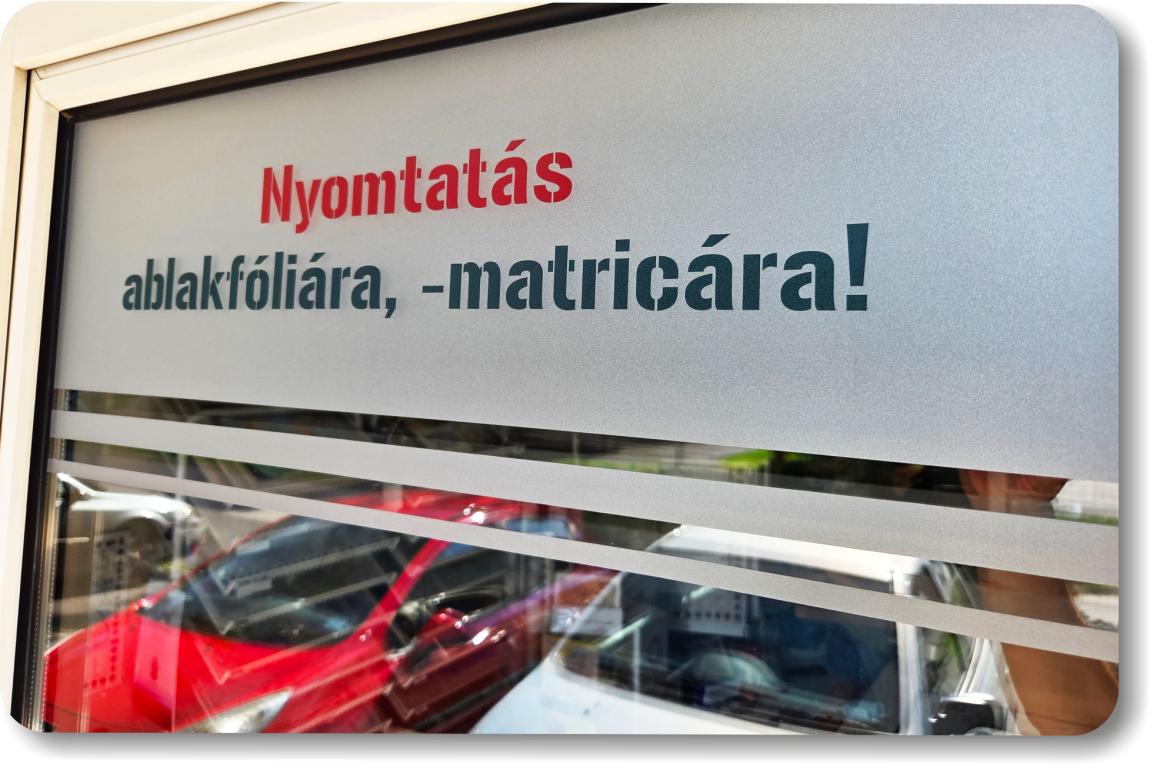 Homokfújt ablakmatrica